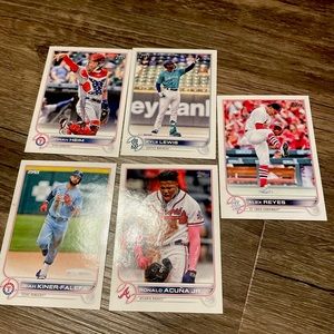 2022 Topps Series 1 baseball cards